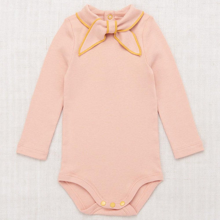 Body scout faded rose - Sélection Misha & Puff à retrouver sur www.amaetc.com, concept store eco friendly pour enfants